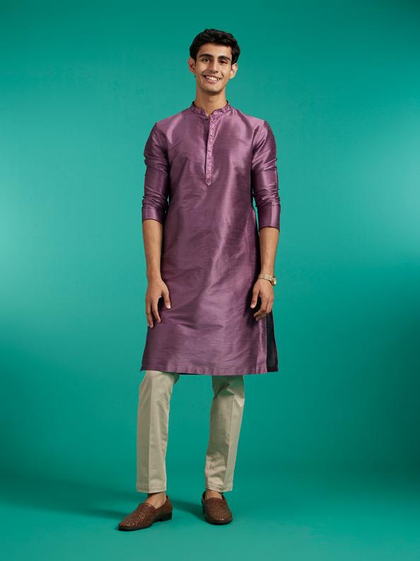 Diwas Men Lilac Shadow Plain Kurta with Embroidered Neckline