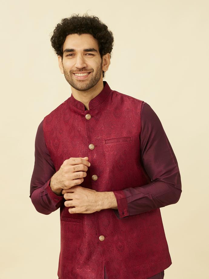 Twamev Men Maroon Mandarin Kurta Jacket Set