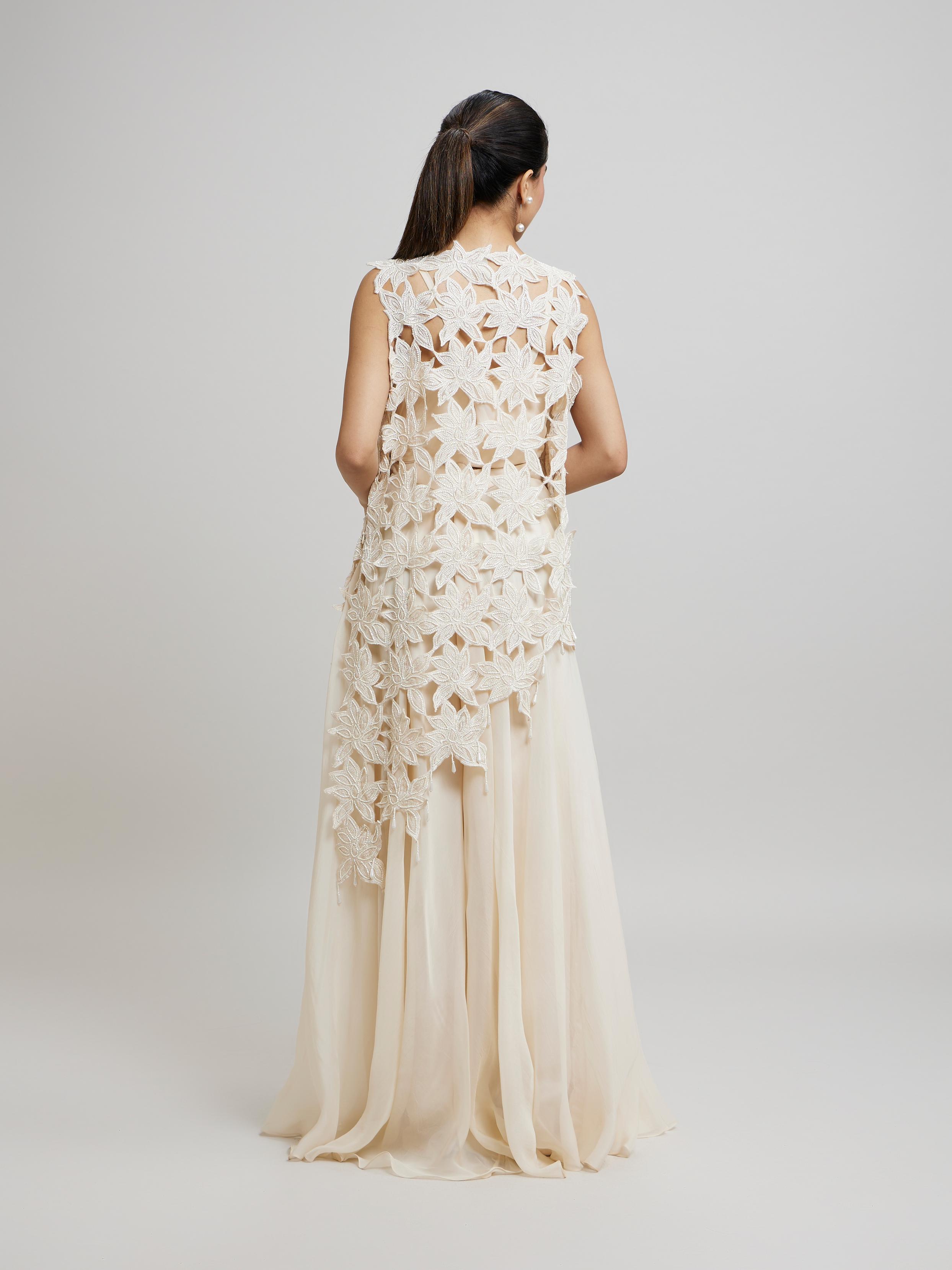 Twamev Women Heavenly Cream Organza Indo Western
