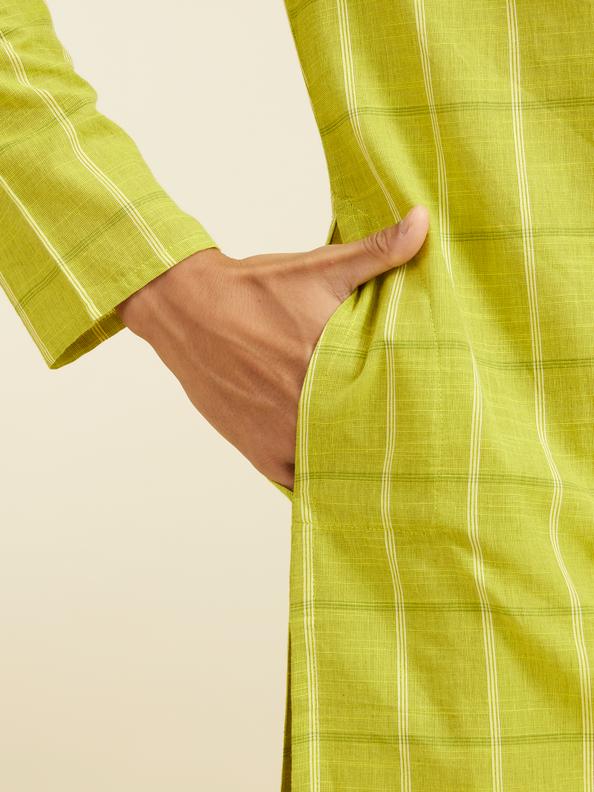 Diwas Men Soft Green Windowpane Checks Patterned Kurta