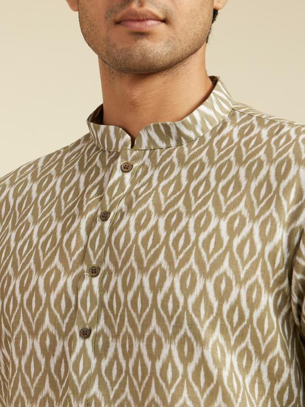 Diwas Men Olive Green Ikat Print Kurta