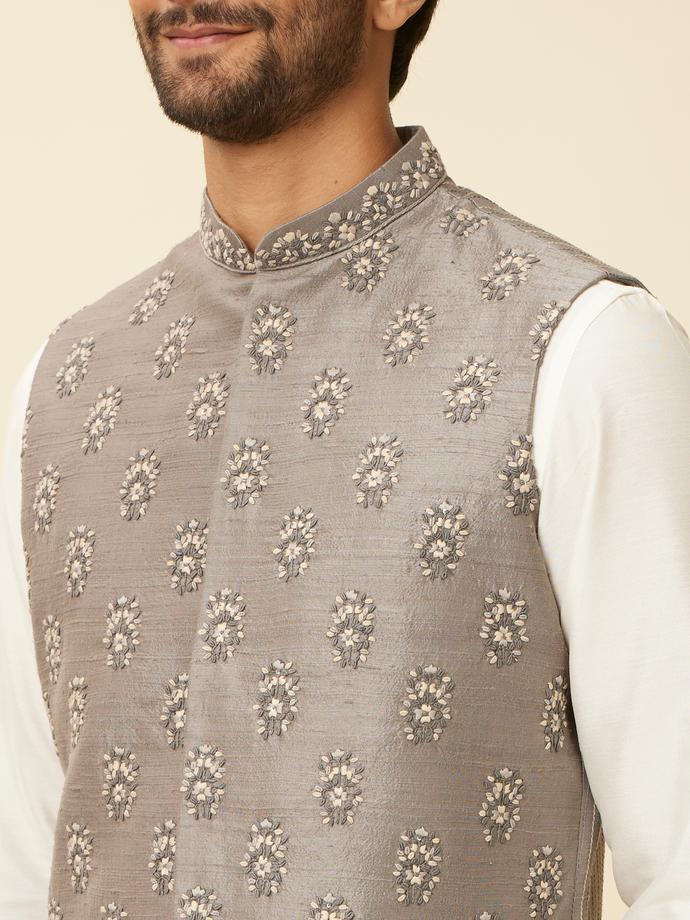 Twamev Men Dark Grey Warm White Jacket Set