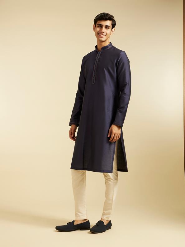 Diwas Men Navy Blue Plain Kurta with Embroidered Placket