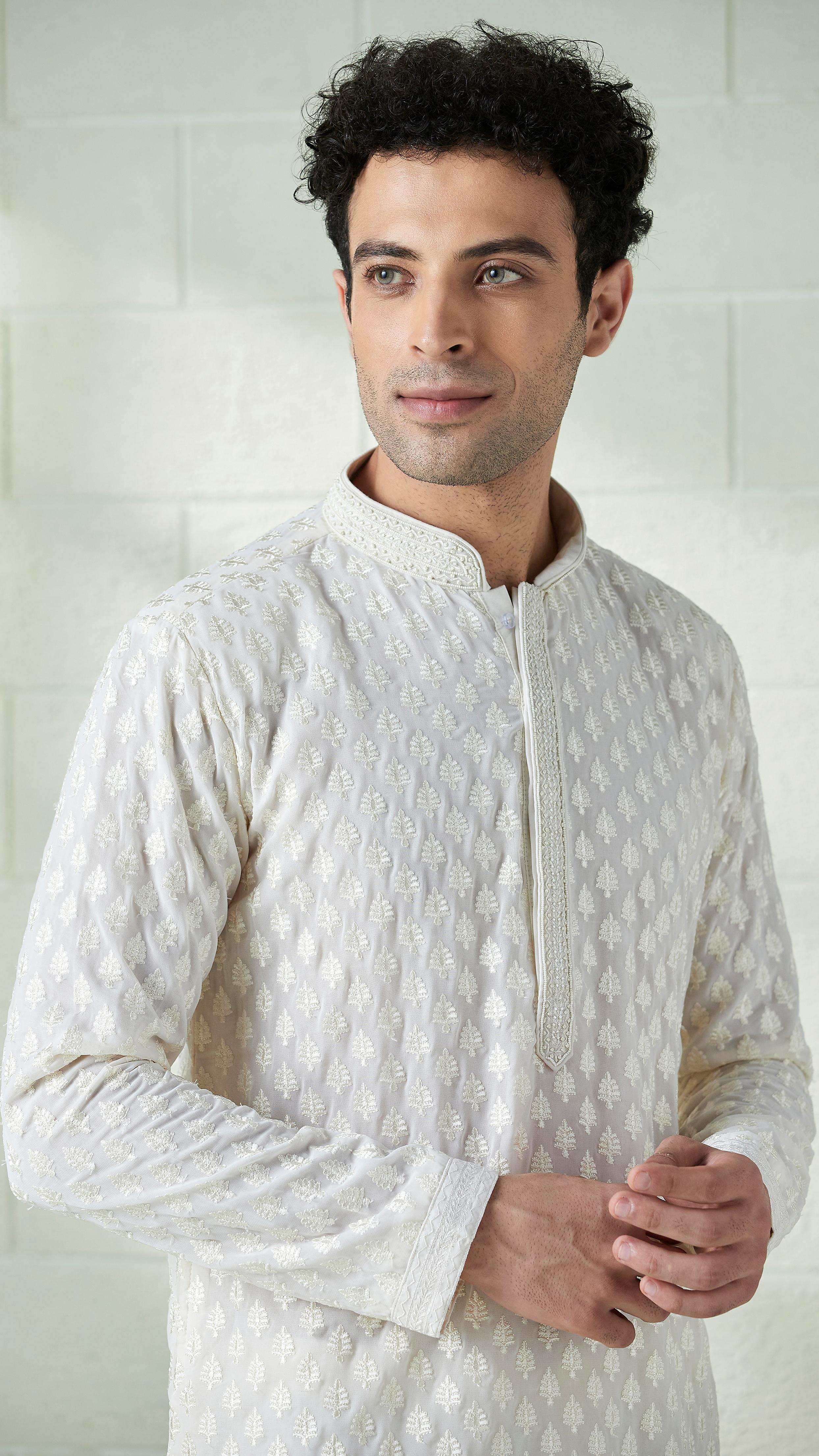 Twamev Men Powder White Chikankari Embroidered Kurta Set