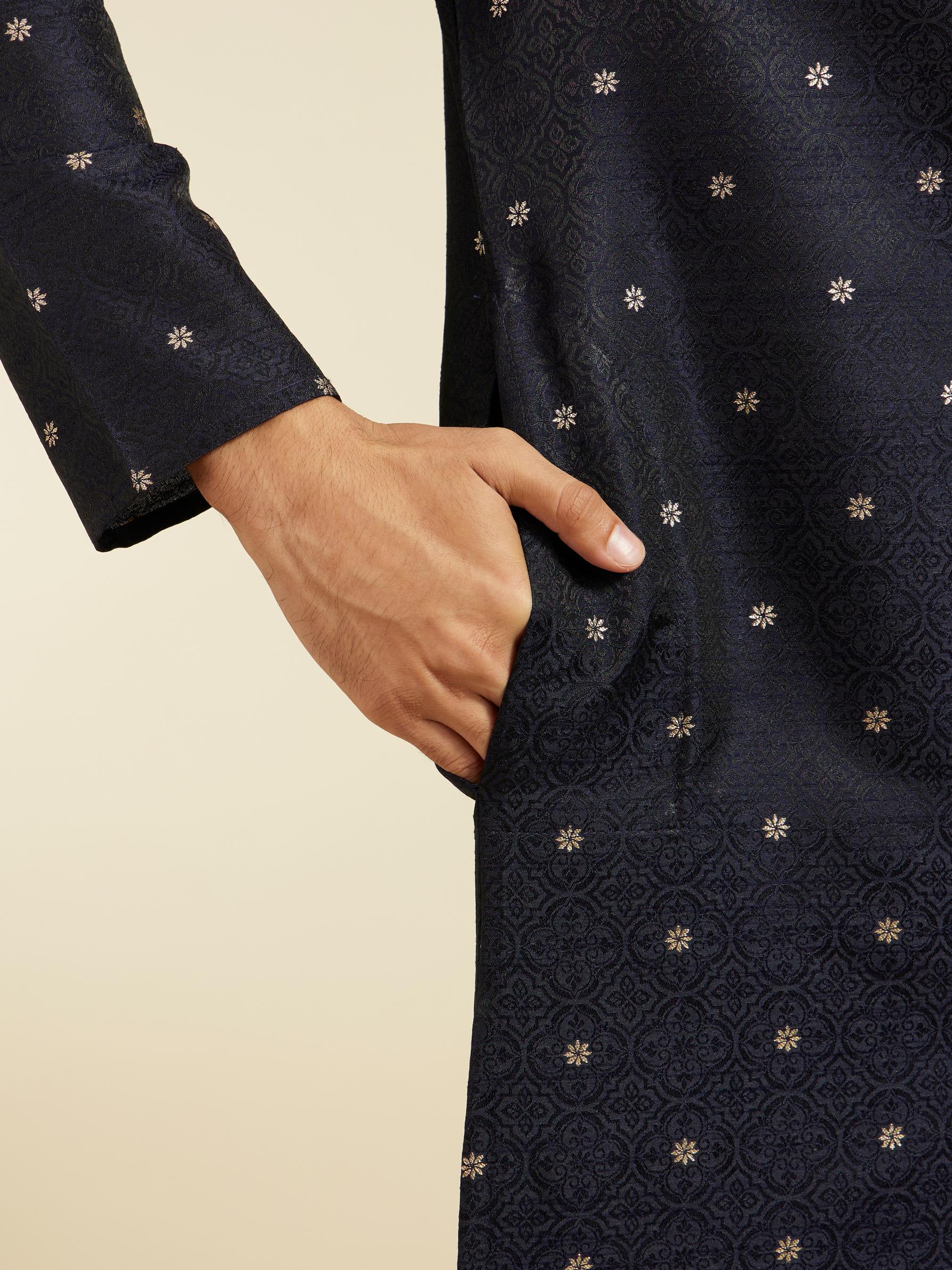 Diwas Men Indigo Blue Grid Patterned Kurta with Floral Embroidery